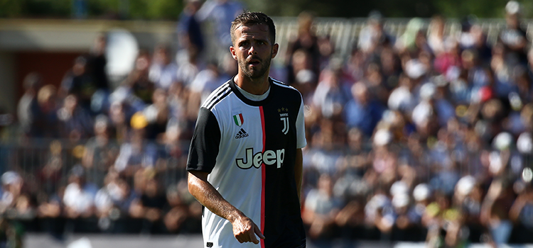 UFFICIALE – Miralem Pjanic è un nuovo giocatore del Barcellona