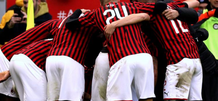 Milan, problema fisico per un centrocampista: out contro il Cagliari