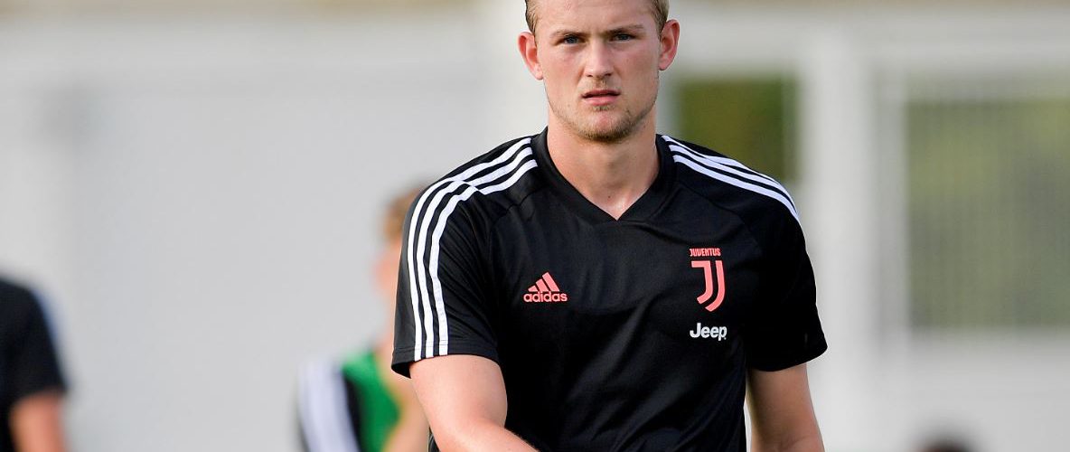 De Ligt commenta la vittoria contro il Cagliari: «Con Pirlo giochiamo in modo moderno»