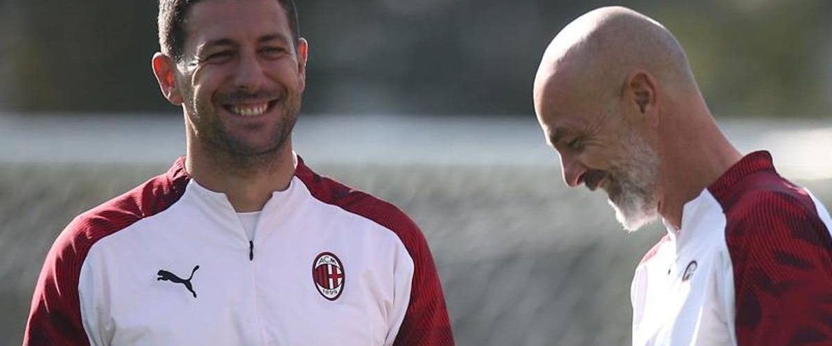 Milan, conferenza Bonera: «Sentirò Pioli nell’intervallo. Infortunio Leao? Abbiamo tante soluzioni»