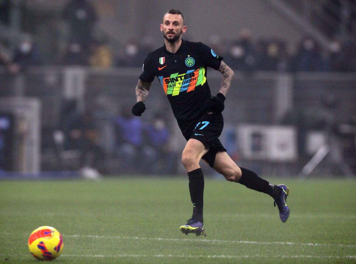 Milan,,Italy,-,December,22,,2021:,Marcelo,Brozovic,In,Action serie A