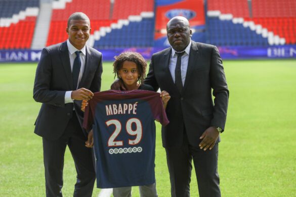 fratello ethan mbappè