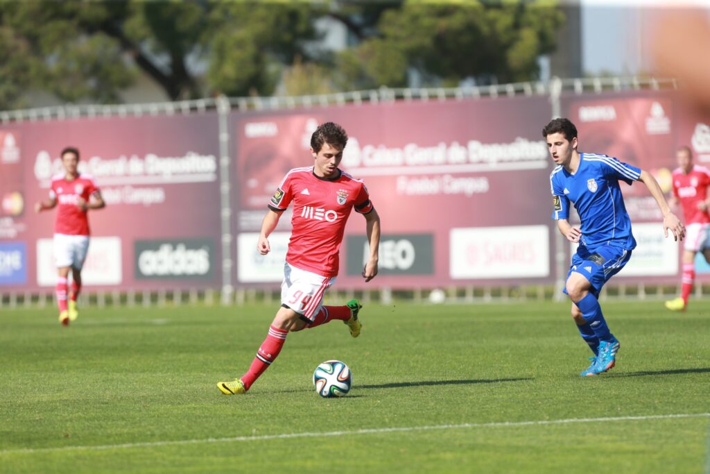 Bernaldo Silvia Benfica