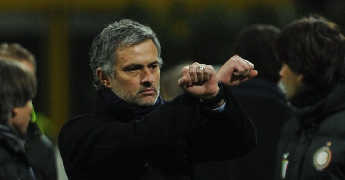 Mourinho arrestato Mourinho arrestato
