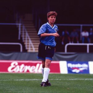 Un piccolo Xabi Alonso durante un torneo giocato con l'Antiguoko. 